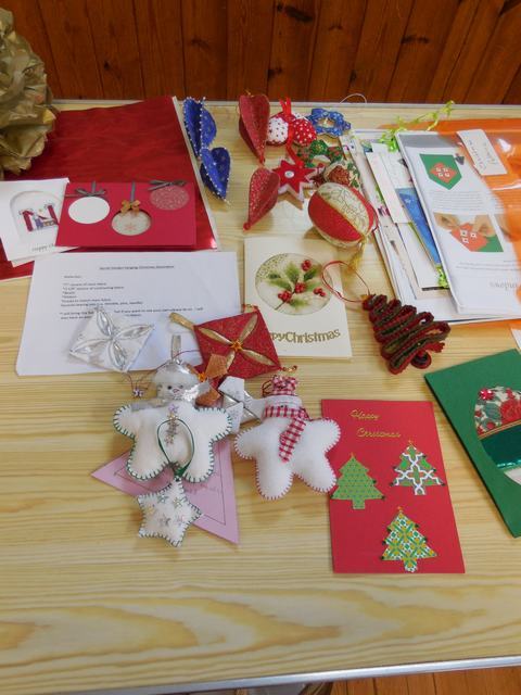 18/10/2016 Examples of Christmas Decorations